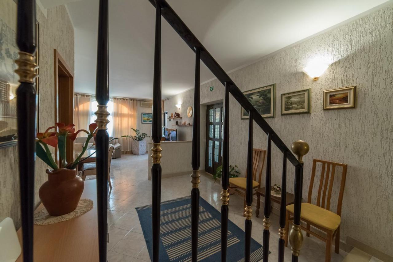 Holiday Nest Dubrovnik Exterior photo